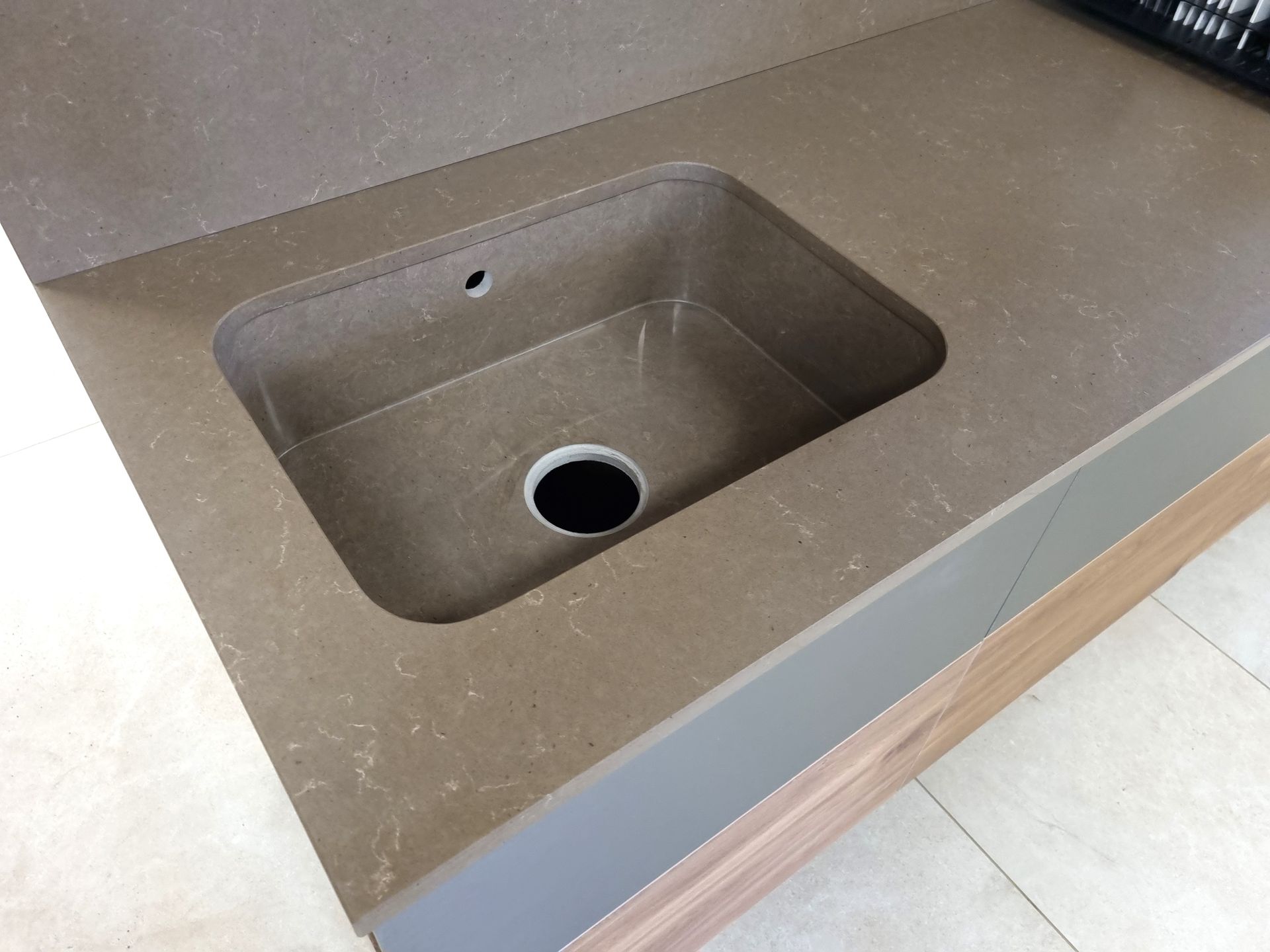 Munkalap és mosogató egyben is választható