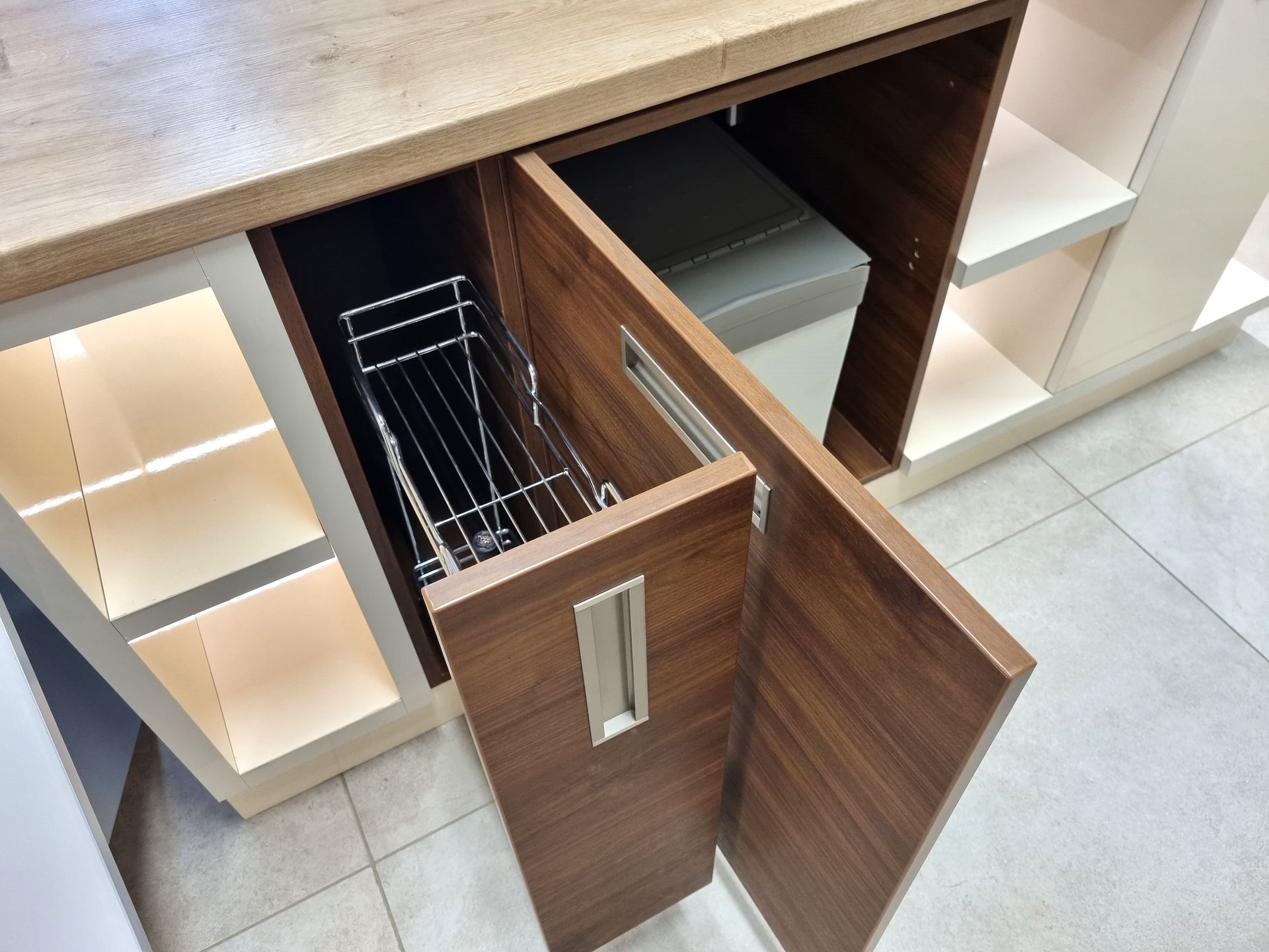 Nyitott polcos konyhasziget