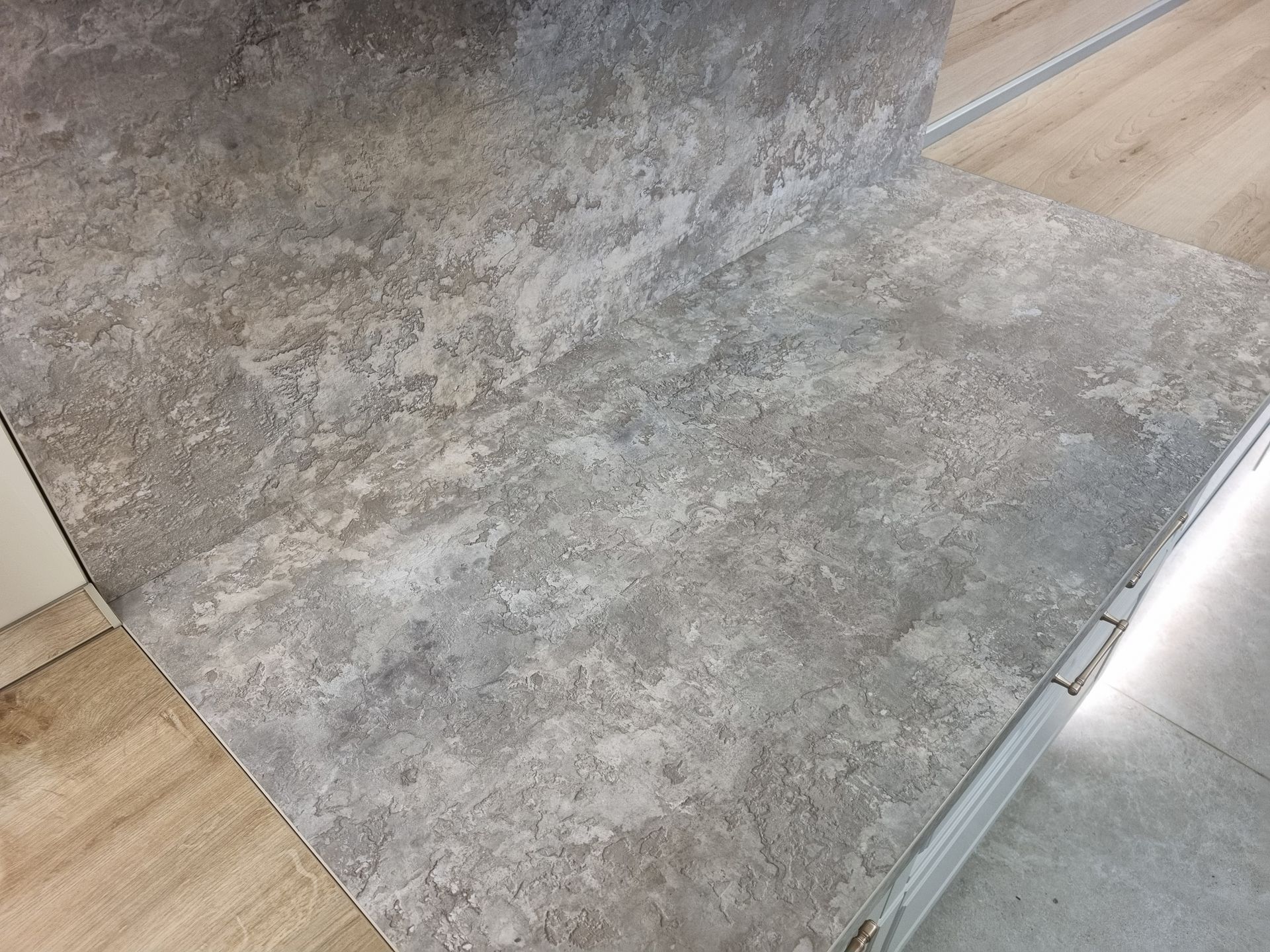 Igényes időtálló munkalap