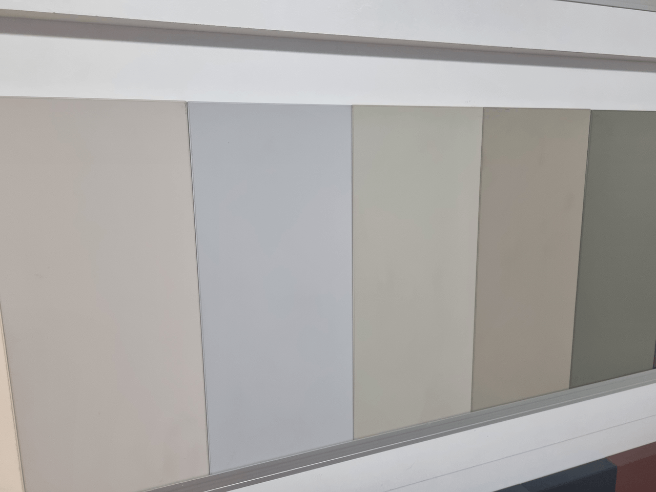 Bútorfrontok számos árnyalatban